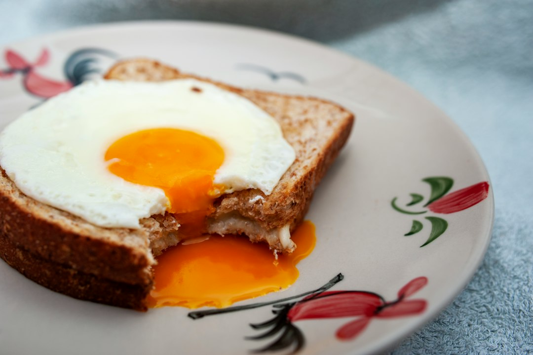 Best Egg Slicer and Multipurpose Cutter Under $18 in 2026: Top Picks for Every Kitchen
