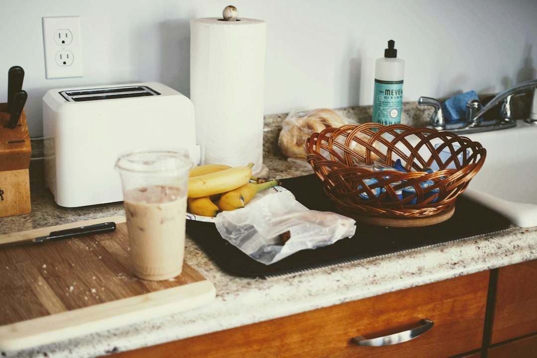 3 Best Microwaves for a Dorm Room Under $50 (2026)