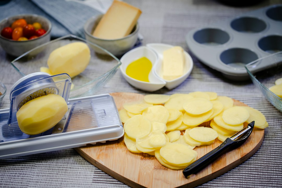 Best Mandoline Slicer for Meal Prep Under $6: 6 Picks That Won't Slice Your Budget (or Your Thumb)